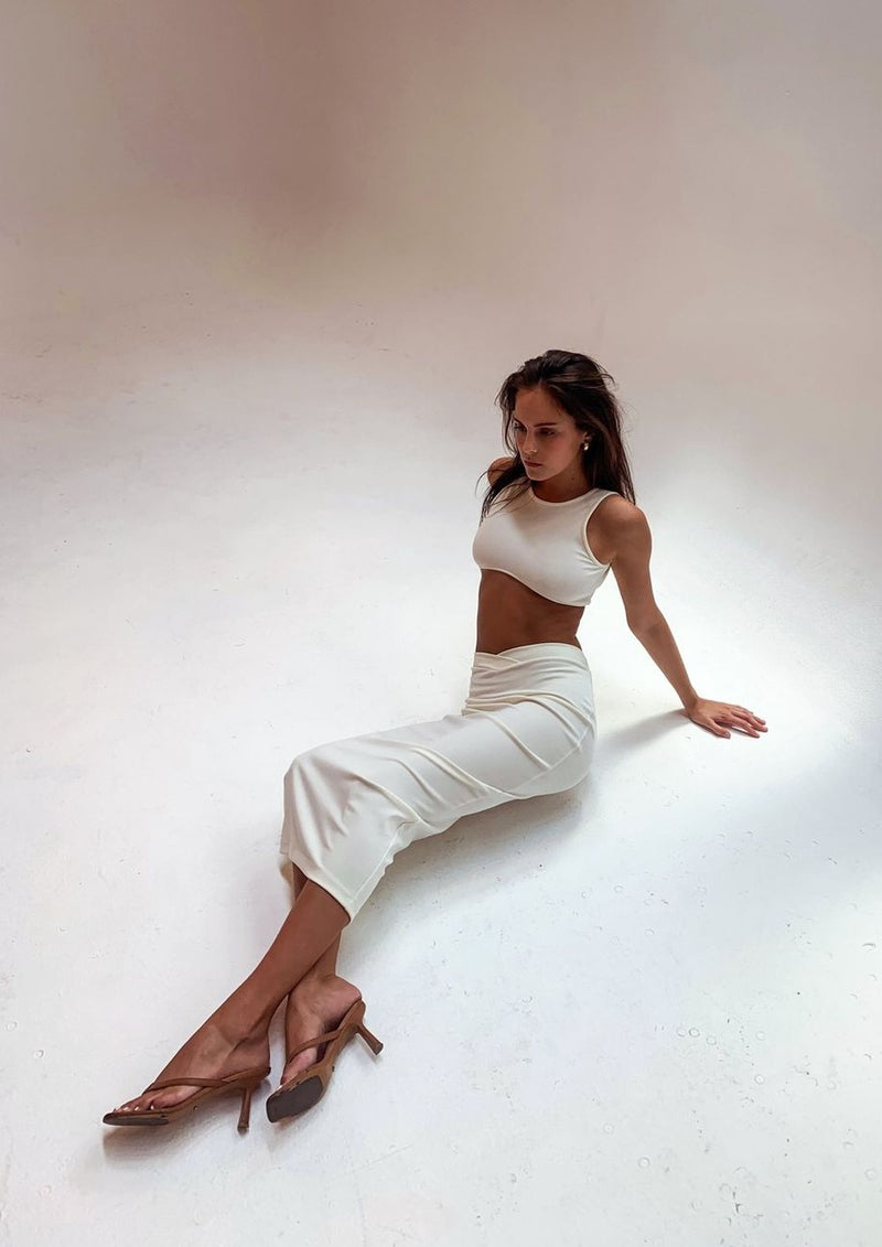 V Skirt in Milk